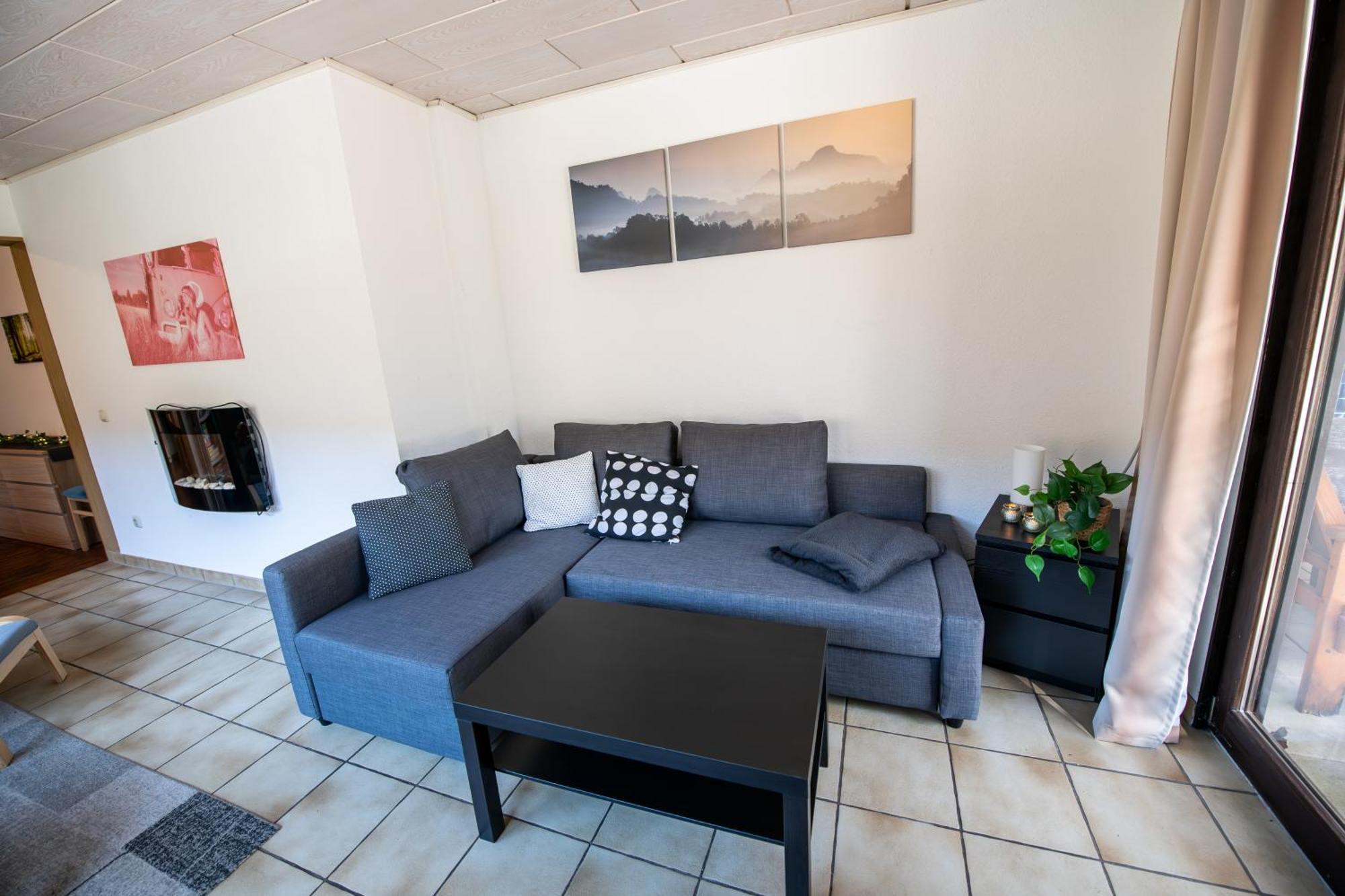 Schoene Ferienwohnung In Ruhiger Lage Altena Exterior foto