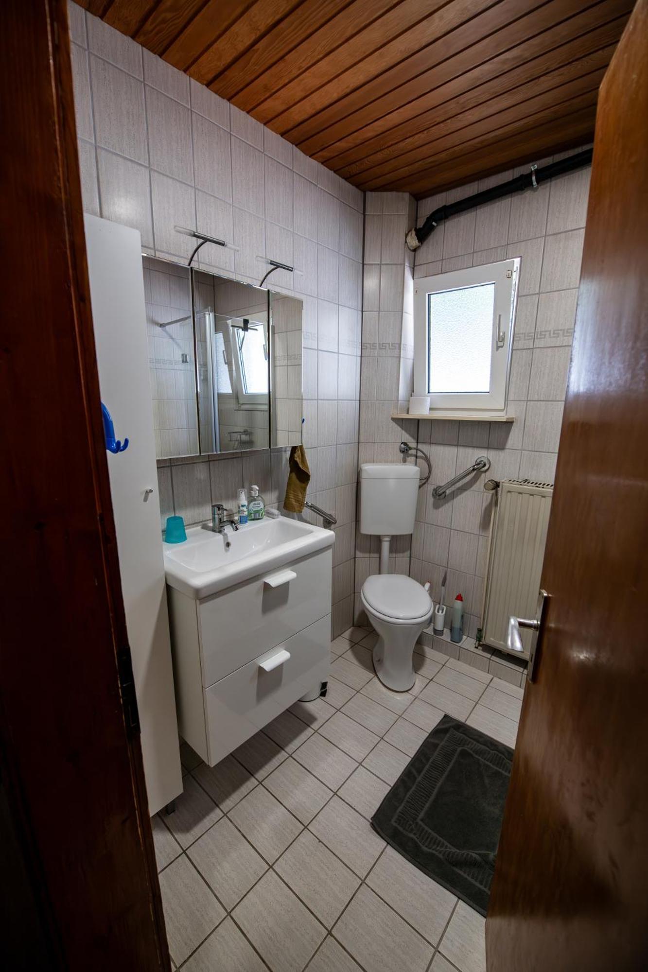Schoene Ferienwohnung In Ruhiger Lage Altena Exterior foto