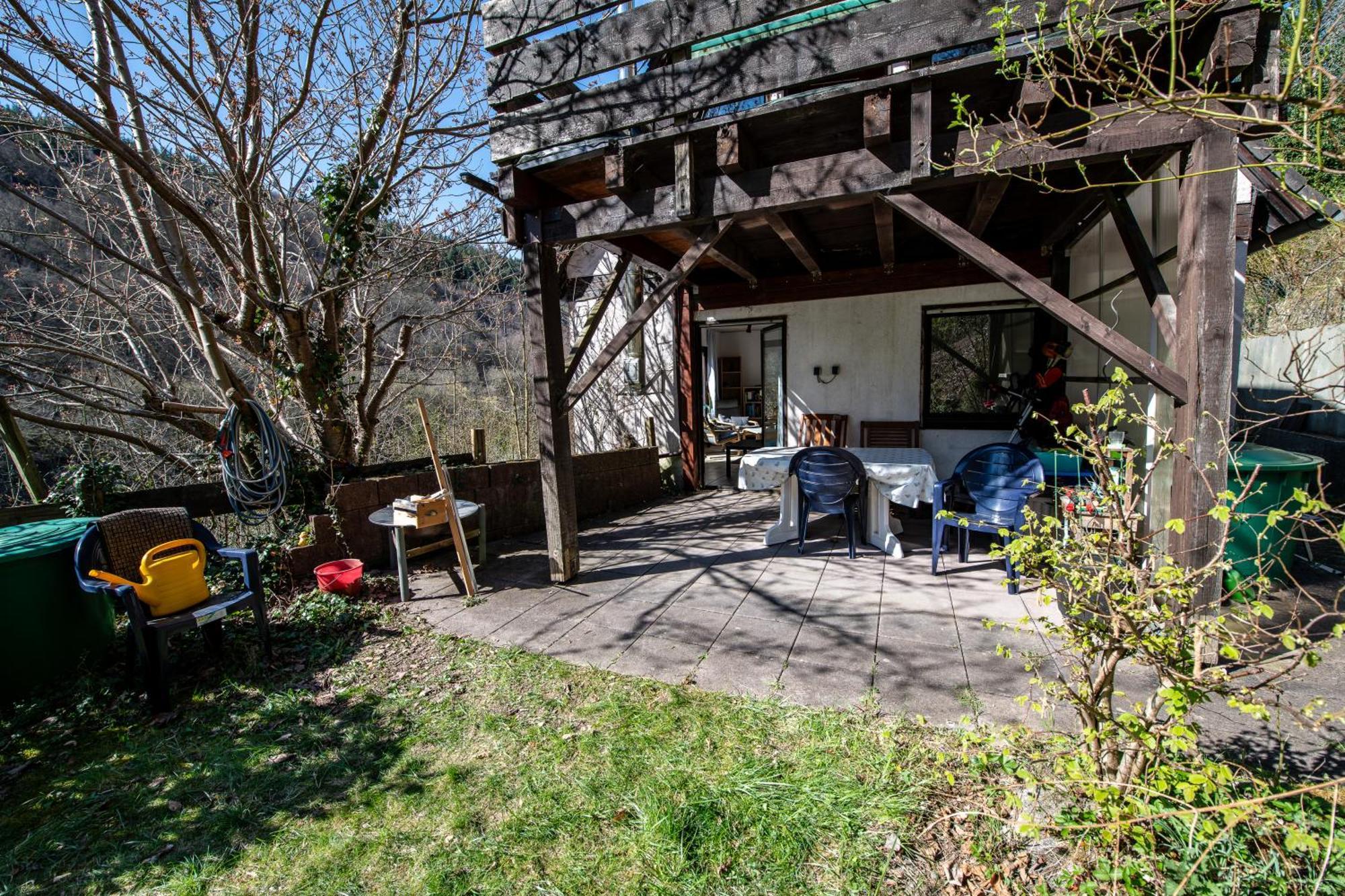 Schoene Ferienwohnung In Ruhiger Lage Altena Exterior foto